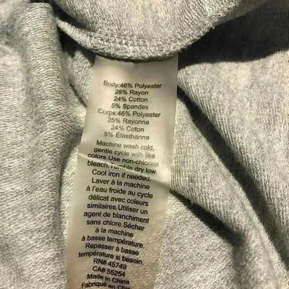 Nanette Lepore Long Sleeve Top Grey. Size Medium - Picture 5 of 6